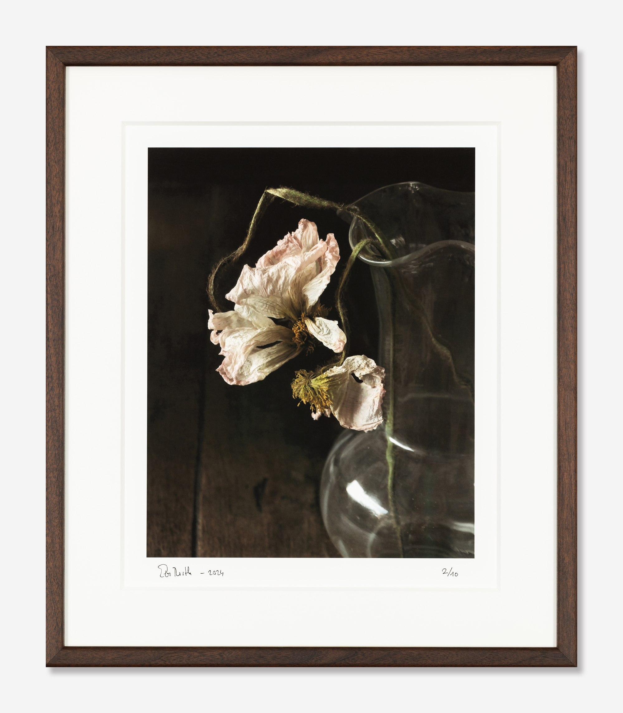 Handgjord valnötsram med rundade kanter